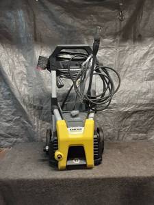 lot 4 image: Karcher K1700 Electric Pressure Washer 1700 PSI