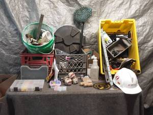 lot 30 image: Assorted Construction Tools and Safety Equipment Lot
