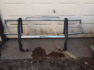 lot 44 image: Heavy Duty Pipe Guard for Vehicle Protection