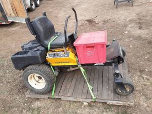 lot 71 image: Cub Cadet Zero-Turn  Lawn Mower with Kohler Engine for parts or repair