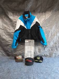 lot 78 image: Polaris Mens Medium Jacket with Assorted Hats and Acutrak Template