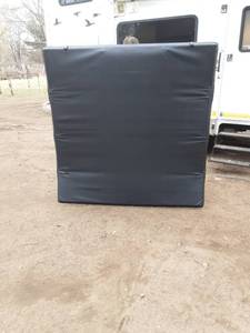 lot 91 image: Dodge Truck Tonneau Cover