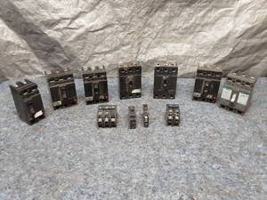 lot 97 image: Collection of Assorted Circuit Breakers