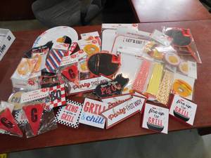 lot 31 image: Party Pack