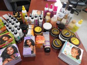 lot 67 image: Assortment of Ladies and Mens Hair Products