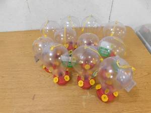 lot 137 image: (11) Humminbird Feeders
