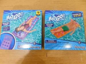 lot 141 image: (2) Adult Floaties