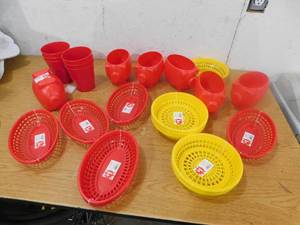 lot 181 image: Plastic food baskets, cups, pig containers