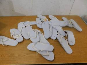 lot 182 image: Off White Ladies Flip Flop Lot