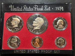 lot 70 image: 1974-S Proof Set