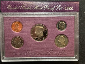 lot 83 image: 1988-S Proof Set