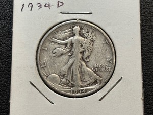 lot 32 image: 1934-D Walking Liberty Half Dollar