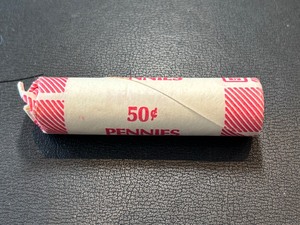 lot 126 image: Roll of Steel Lincoln Wheat Cents Uncirculated