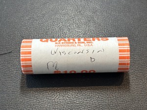 lot 128 image: Roll of Uncirculated State Quarters Wisconsin