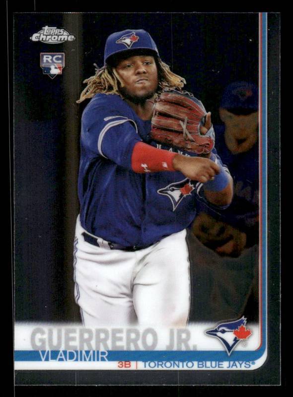 lot 29 image: 2019 Topps Chrome Vladimir Guerrero Jr. Rookie #21