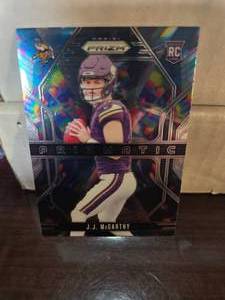 lot 30 image: 2024 Prizm J.J McCarthy Rookie Card Prizmatic #8