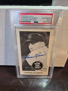 lot 70 image: Harmon Killebrew Autographed Trading Card PSA Authentic Auto