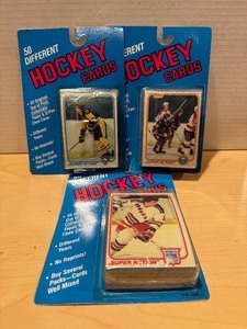 lot 272 image: (3) Sealed Packs of 1980s Hockey Vintage Cards LK