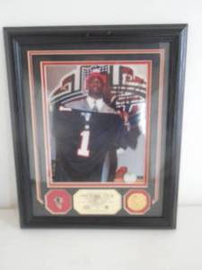 lot 136 image: Michael Vick 8 X 10 Framed Photo Autograph NFL Certified