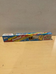 lot 322 image: 1992 Topps Micro Baseball Factory Sealed Set