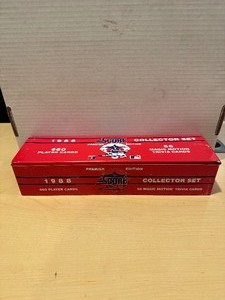 lot 328 image: 1988 Score Baseball Factory Set