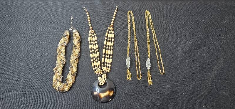 lot 60 image: Set of Vintage Necklaces with Bead and Chain Designs - display not inc