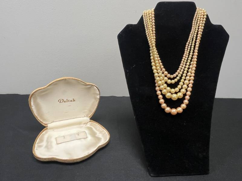 lot 127 image: Vintage Deltah Multistrand Faux Pearl Necklace with Original Case - display not inc
