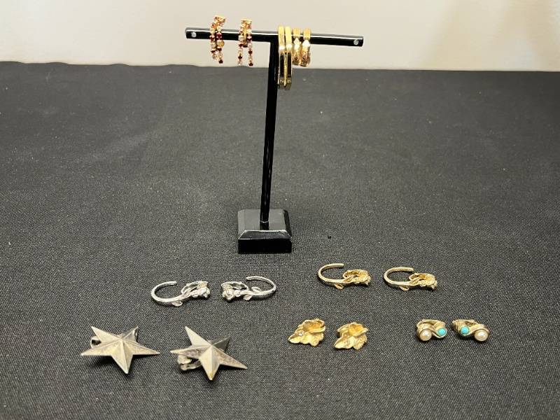 lot 142 image: Collection of Elegant Vintage Clip-On Earrings Many Avon - display not inc
