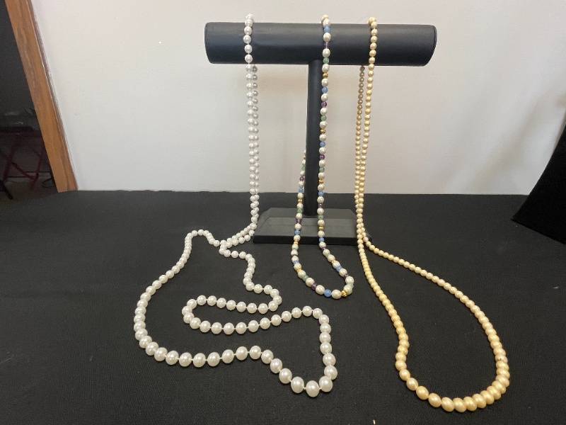 lot 160 image: Set of Elegant Necklace Strands Pearl Tone, Pastel, and Yellow-Toned - display not inc