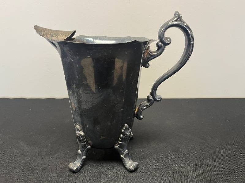 lot 166 image: Vintage Ornate Silver-Plated Footed Pitcher with Lion Detail