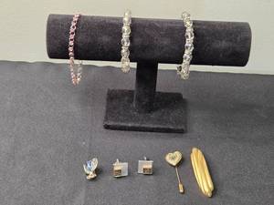 lot 16 image: Elegant Jewelry Set Crystal Bracelets, Cufflinks, Pins - display not inc