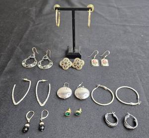 lot 133 image: Assorted Earrings - Vintage and Modern Styles