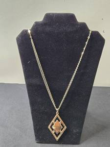 lot 158 image: WHBM Gold Tone Geometric Pendant Necklace