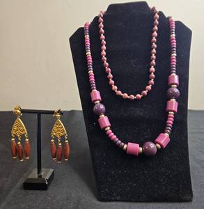 lot 180 image: Collection of Beaded Necklaces and Celebrity Earrings - displays not inc
