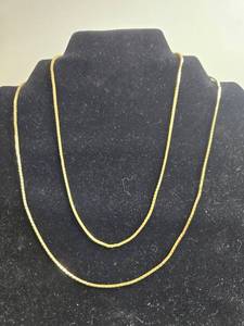 lot 185 image: Set of Two Avon Gold-Tone Fashion Necklaces