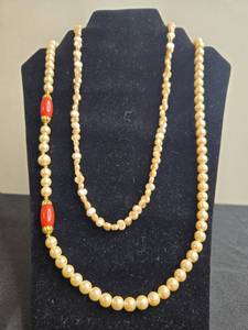 lot 207 image: Set of Vintage Beaded Necklaces with Faux Pearl and Multicolor Designs
