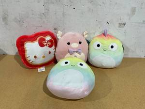 lot 365 image: LOT OF 4 Squishmallows