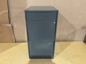 lot 79 image: Space Solutions 3 Drawer Letter Width Vertical File Cabinet with Pencil Drawer