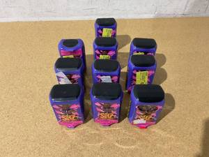lot 283 image: LOT OF 10 ScreenBreakZ Khaby Lame Collectible Figures, 00 Khaby