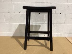 lot 521 image: Mainstays Indoor Counter Height Backless Saddle Wood Stool