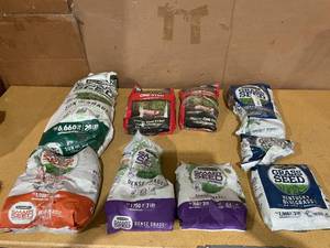 lot 169 image: LOT OF 9 Pennington Grass Seed Mix