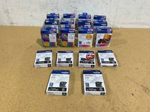 lot 439 image: LOT OF Epson Ink Cartridges