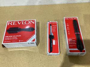lot 712 image: LOT OF 3 Revlon Hair Tools