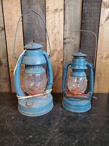 lot 19 image: 2 Antique Electric Light Up Lanterns Gambles, and Little Wizard