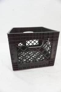 lot 6 image: milk crate Deans Foods