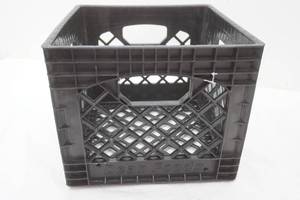 lot 11 image: milk crate Deans Foods