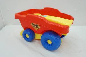 lot 21 image: kids  work wagon