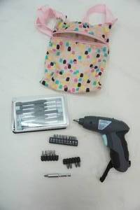 lot 72 image: small cordless drill