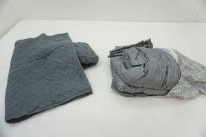 lot 83 image: Queen Sheet Set