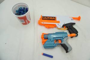 lot 117 image: Nerf Gun & Ammo Lot